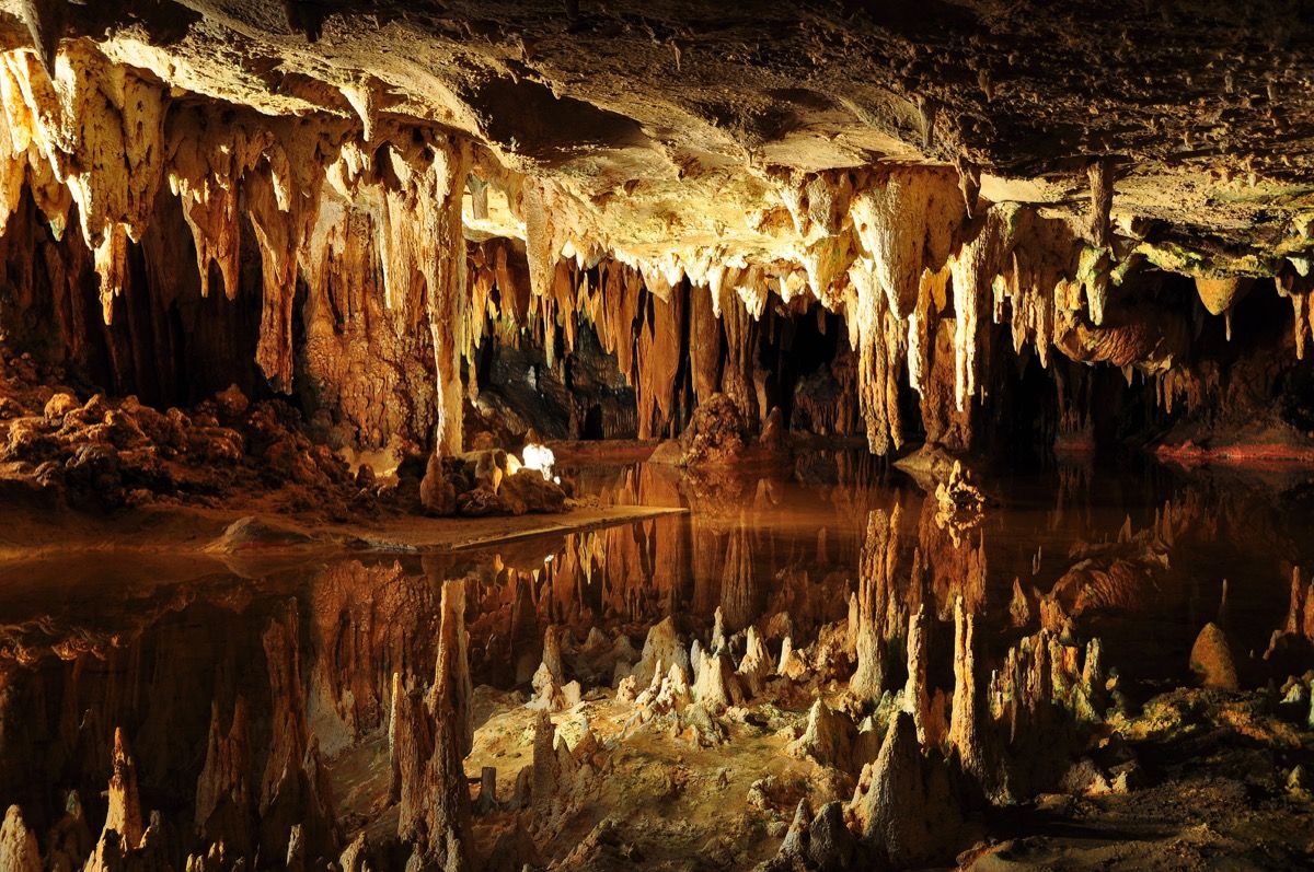 Luray Caverns -maagiset luolat Yhdysvalloissa