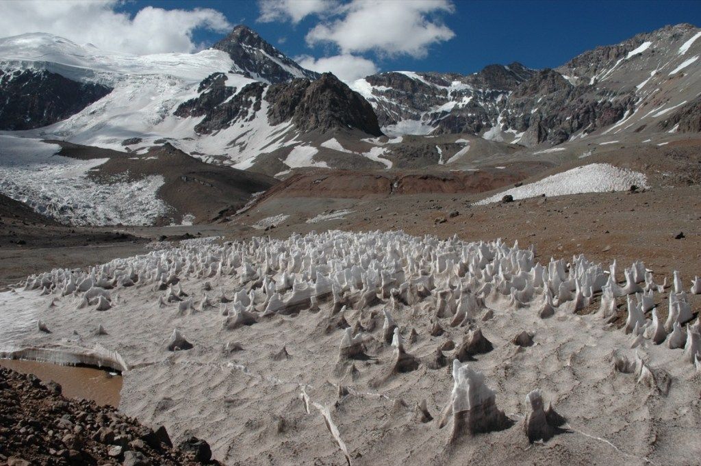 pentitentes ledene konice v gorah Južne Amerike in Andov