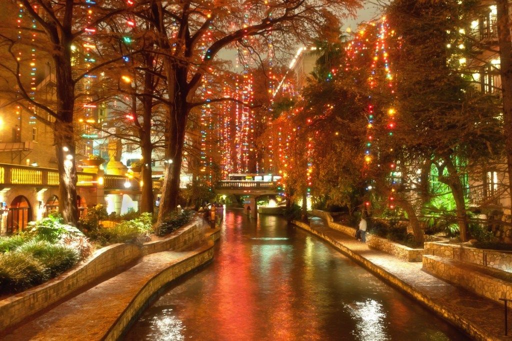 San Antonio, Texas Pueblos románticos navideños