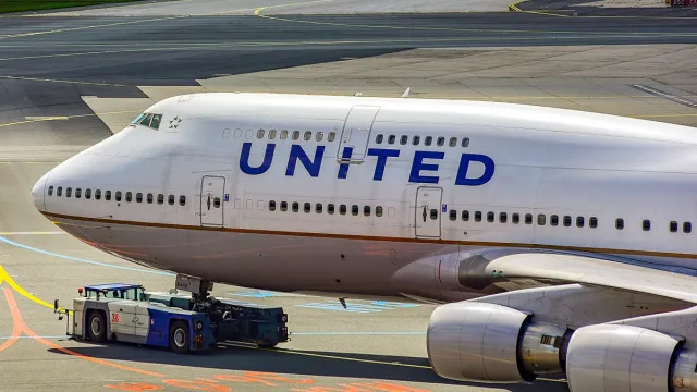 यात्री युनाइटेड के लिए बजट एयरलाइंस को छोड़ रहे हैं—यहां जानिए क्यों