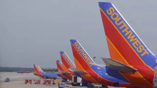 Southwest lisab lõpuks lende, mida reisijad on nõudnud