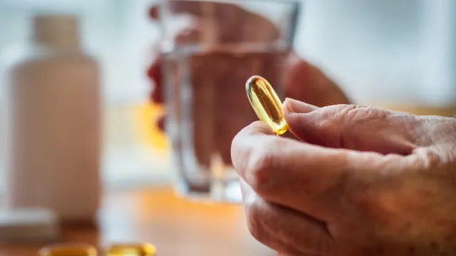 Човек, убит от витамин D: „Добавките могат да имат много сериозни рискове“, казва съдебният лекар